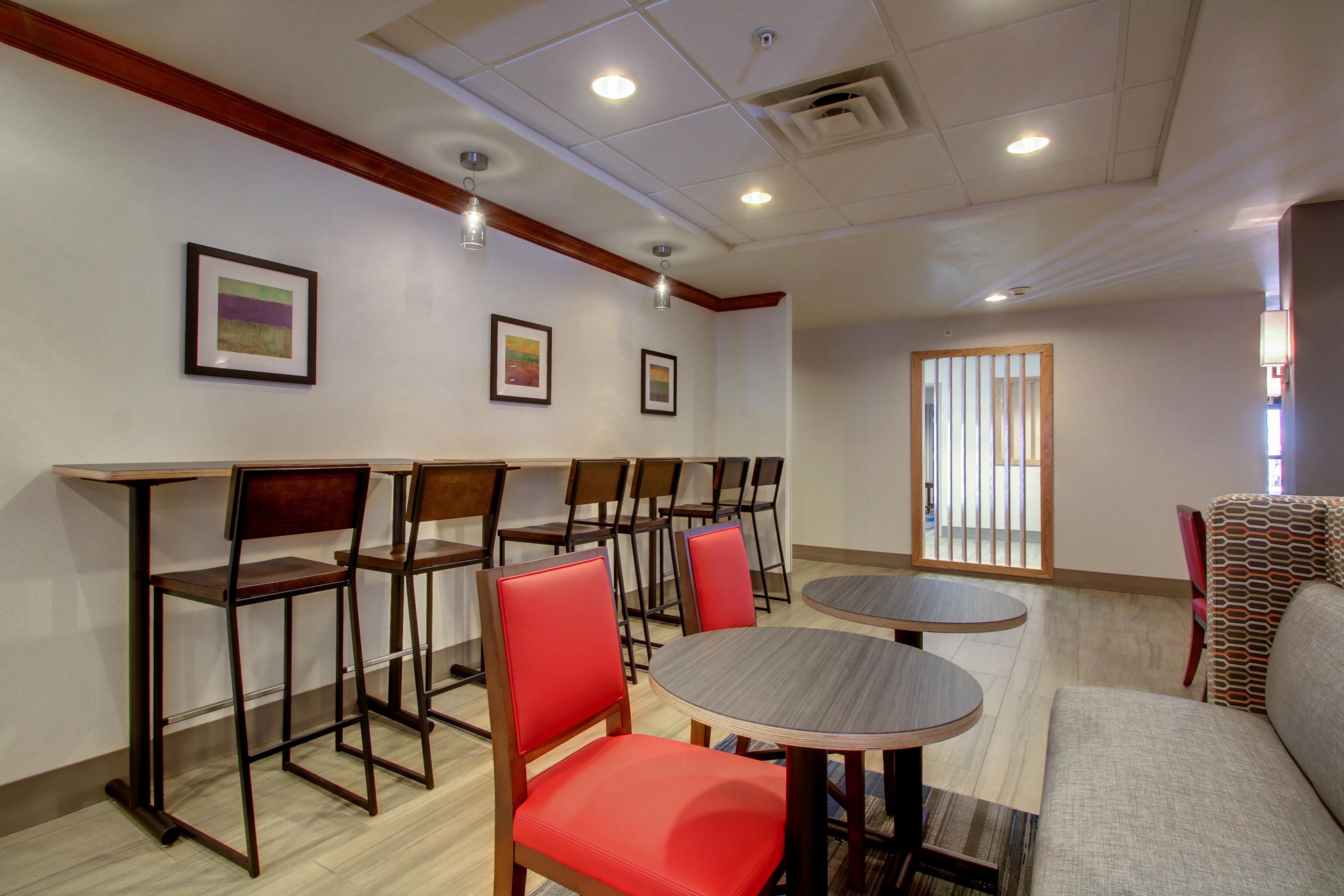 Holiday Inn Express Milwaukee N- Brown Deer/Mequon Bagian luar foto