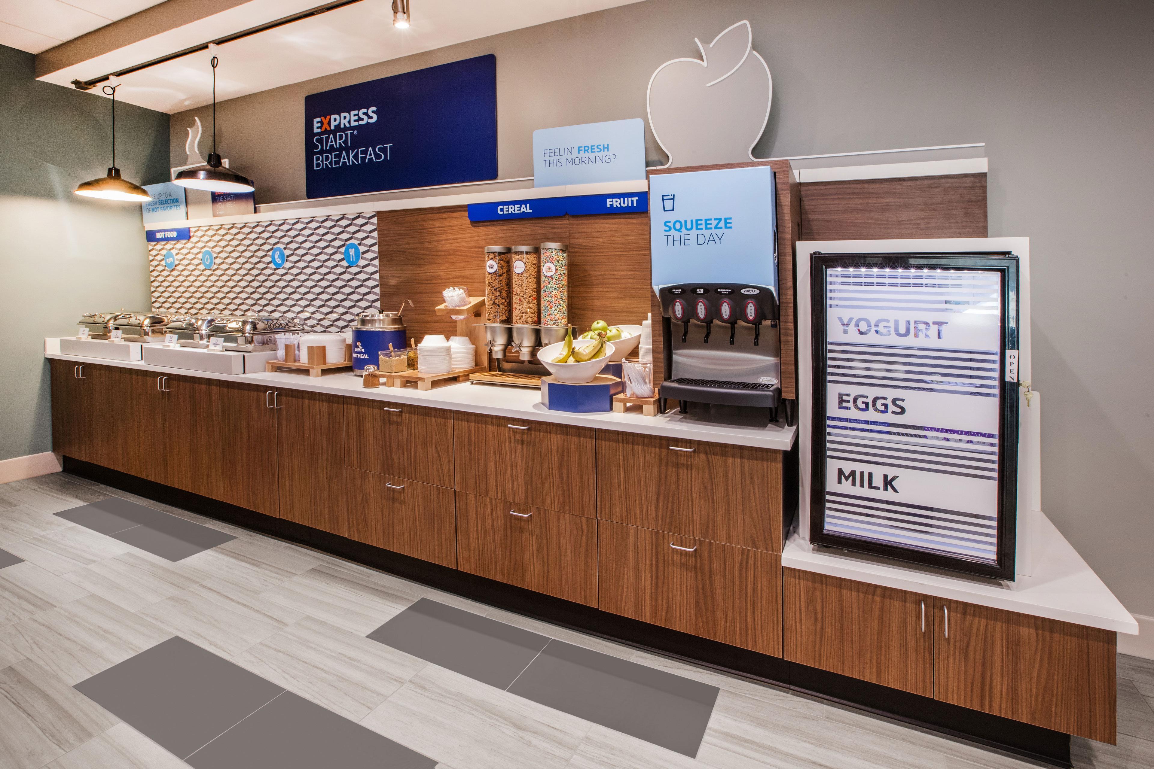 Holiday Inn Express Milwaukee N- Brown Deer/Mequon Bagian luar foto