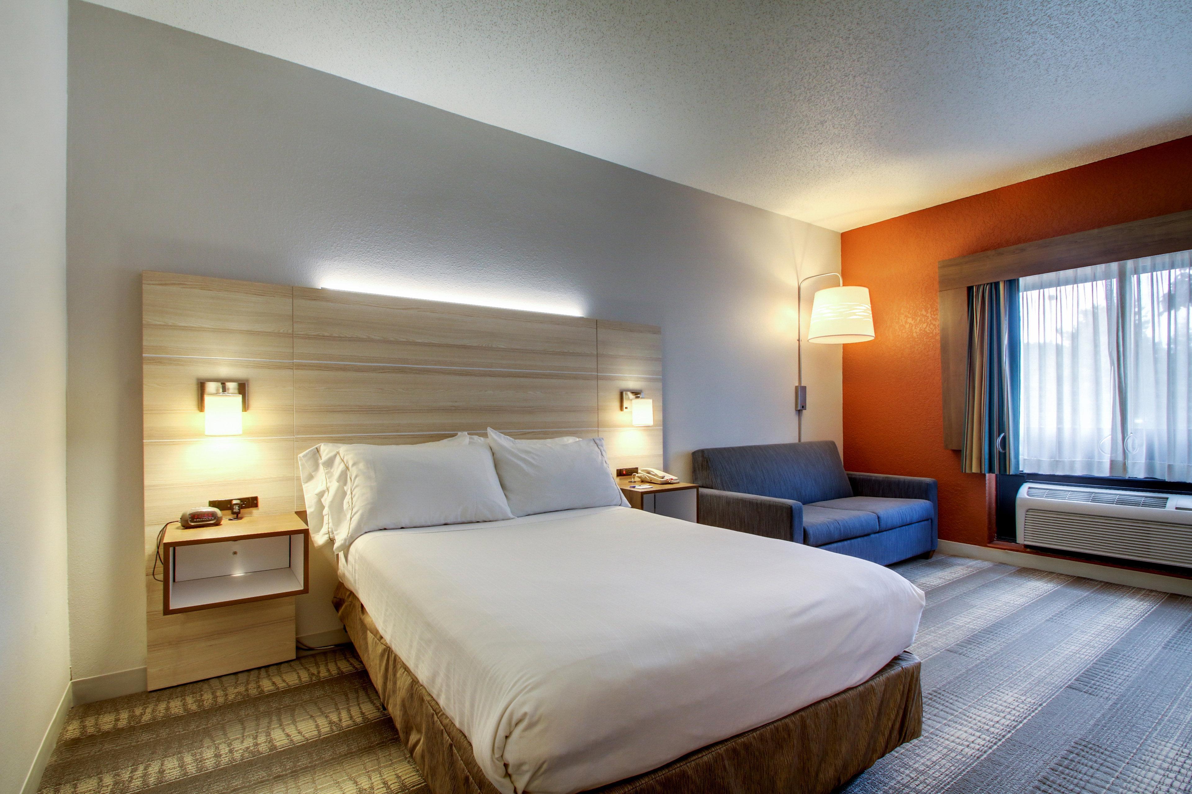 Holiday Inn Express Milwaukee N- Brown Deer/Mequon Bagian luar foto